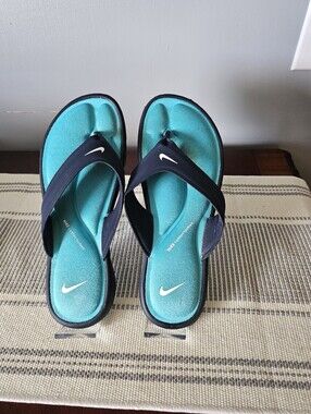 Nike Turquoise & Navy Thong Sandals
